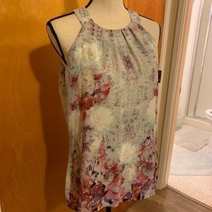 Violet & Claire floral top